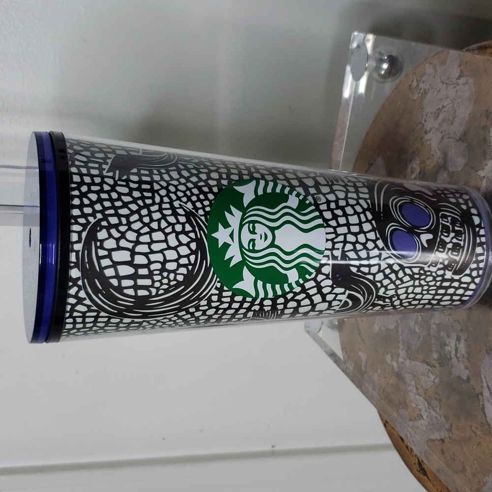 STARBUCKS EXCLUSIVE LIMITED EDITION HALLOWEEN SKULL TUMBLR